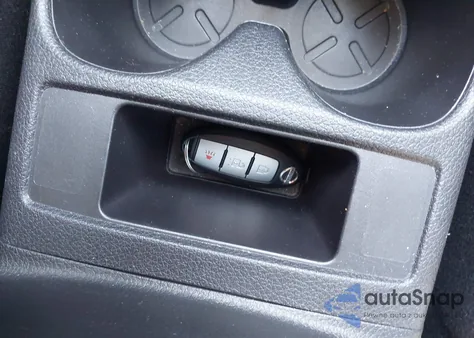 2015 Nissan Rogue Sv из США, поврежденный, VIN 5N1AT2MV9FC917759